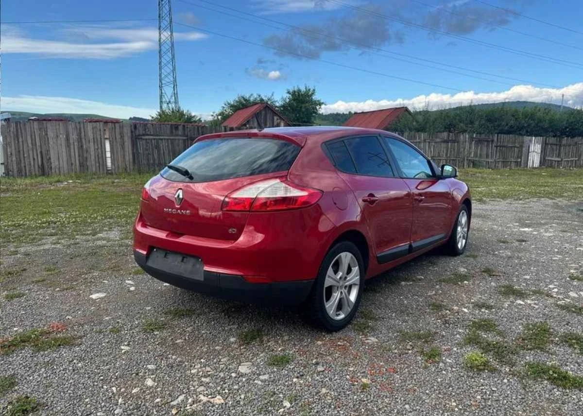 Renault Megane 1.5DCI - изображение 4