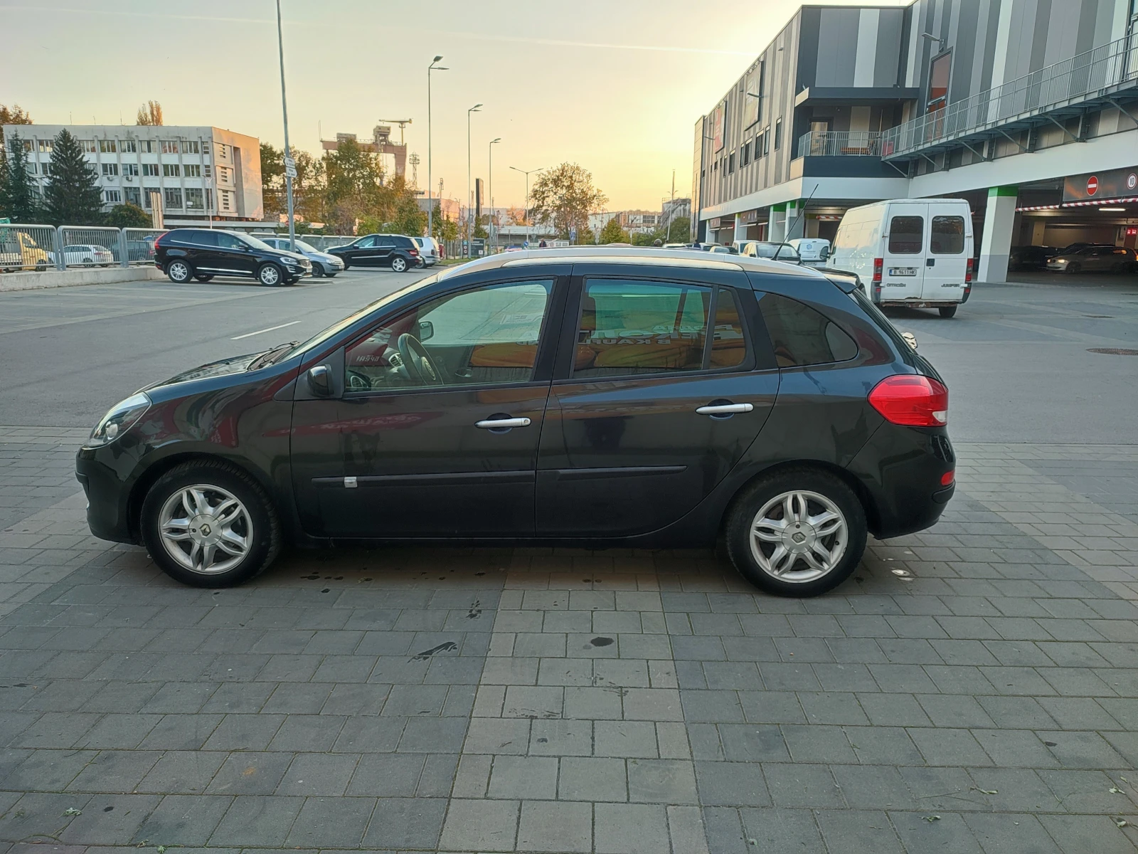 Renault Clio 1.6i 16V ГАЗ - изображение 7