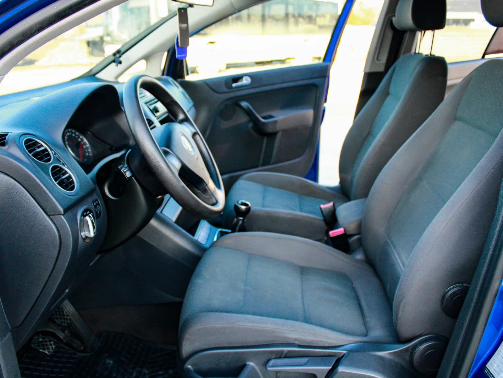 VW Golf Plus 1.9 TDi 105к.с. | Mobile.bg — изображение 11