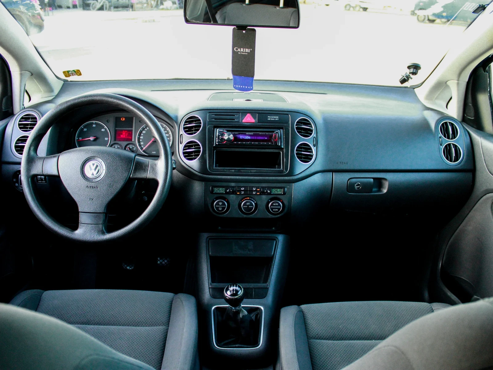 VW Golf Plus 1.9 TDi 105к.с. | Mobile.bg — изображение 13