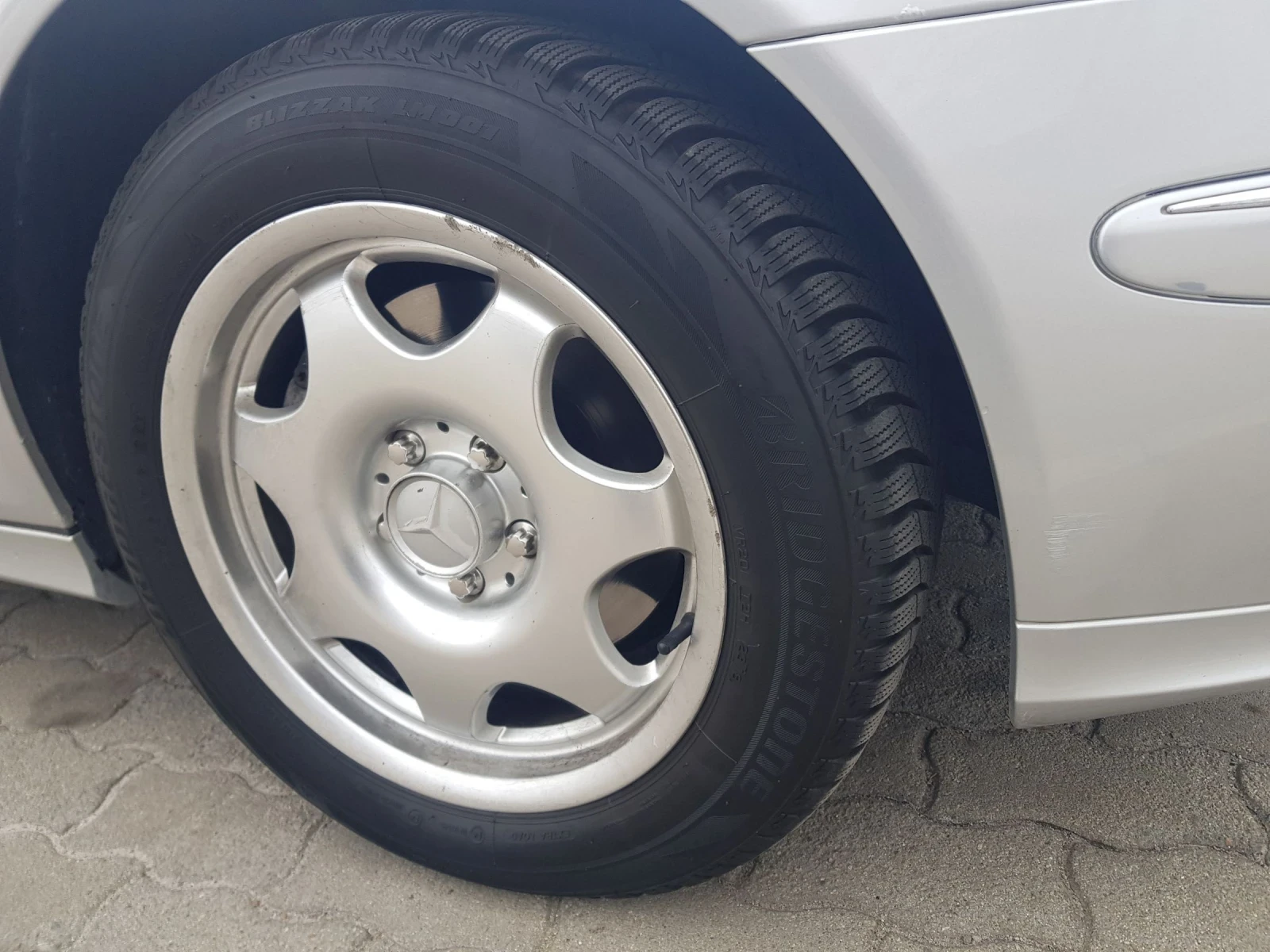 Mercedes-Benz E 320 | Mobile.bg � ����������� 12