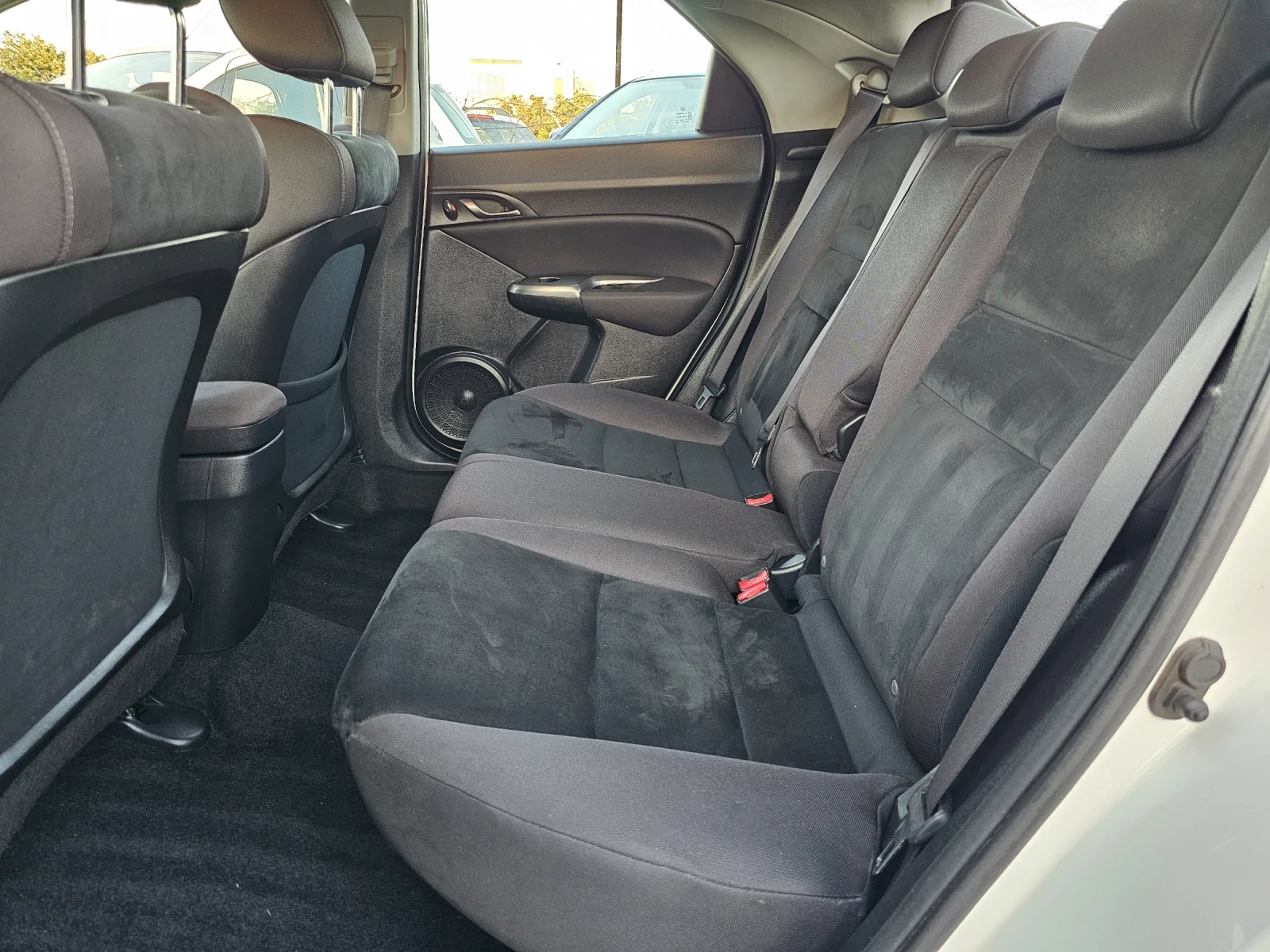 Honda Civic 1.4i, 100к.с. - изображение 10