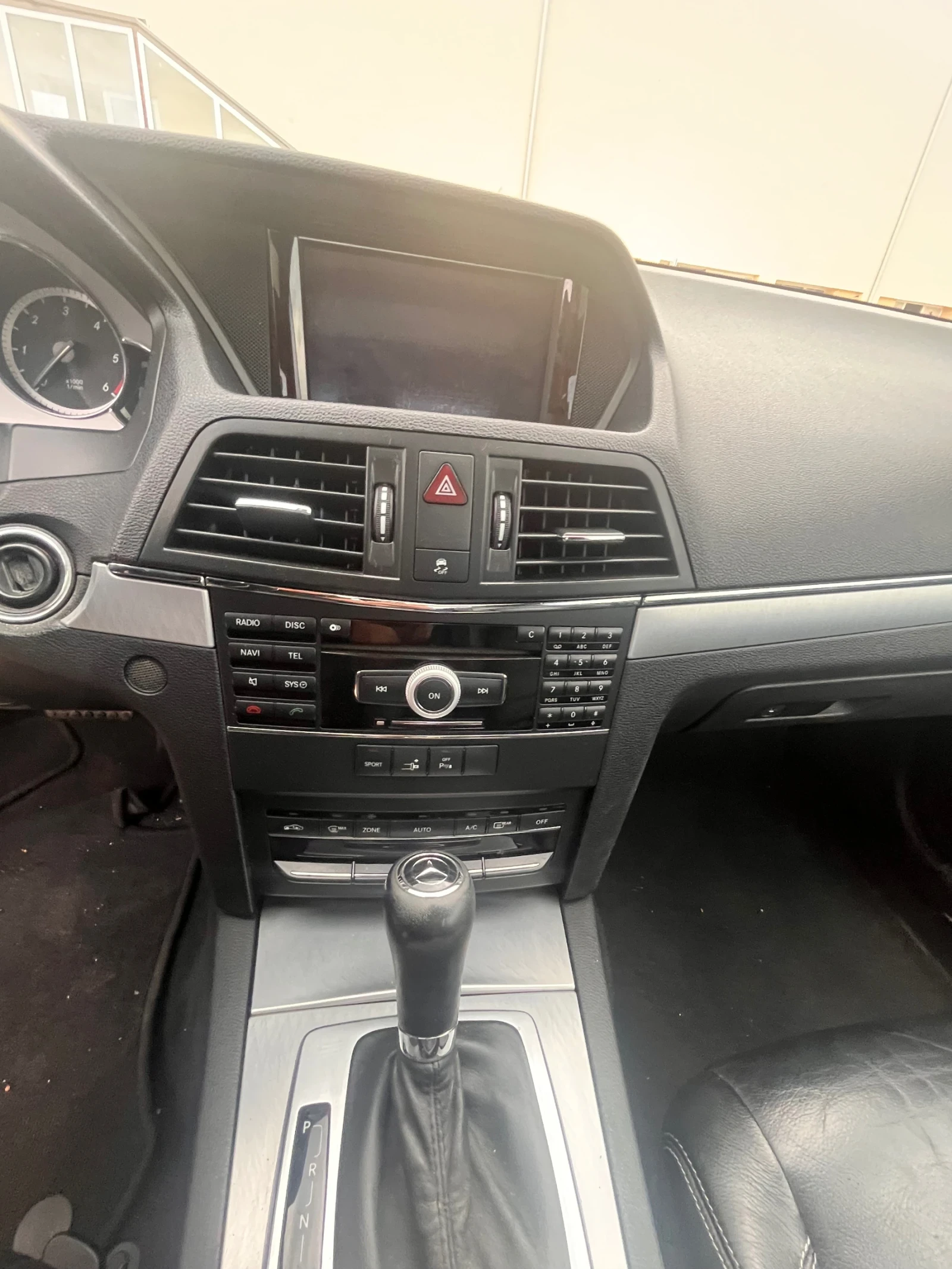 Mercedes-Benz E 350 AMG / Panorama | Mobile.bg — изображение 12