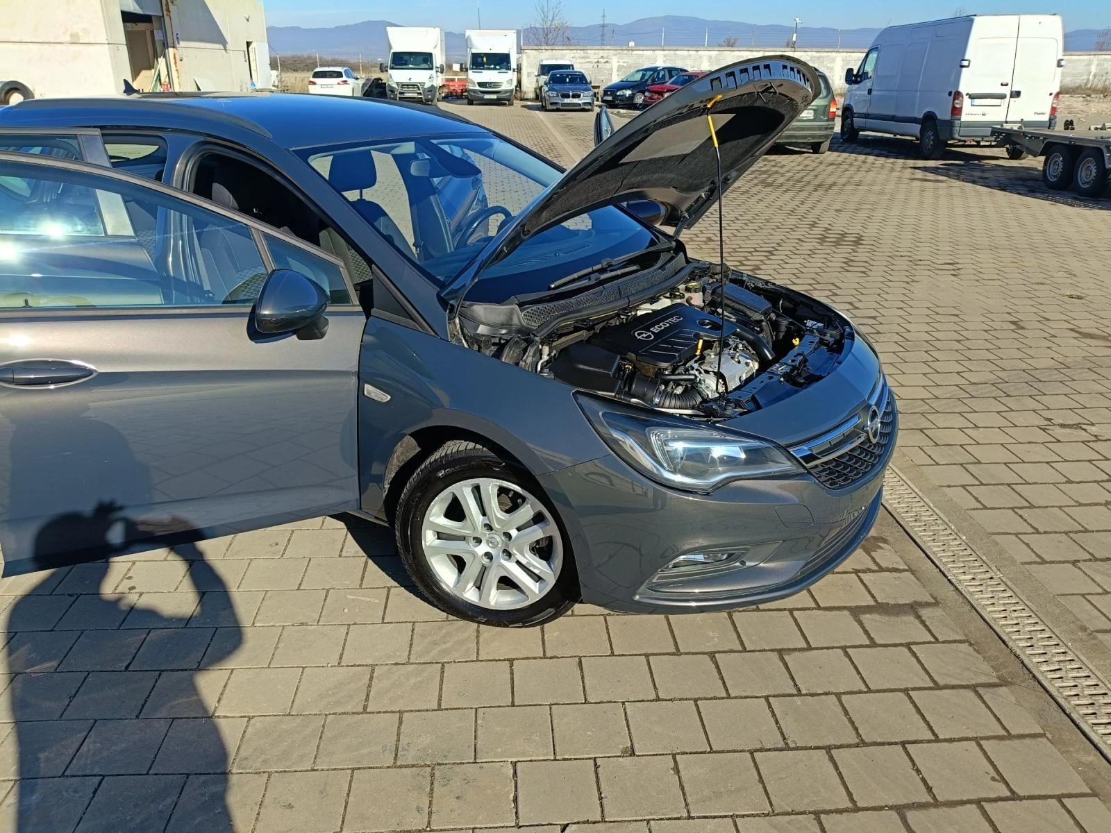 Opel Astra 1.6 CDTI  | Mobile.bg   13
