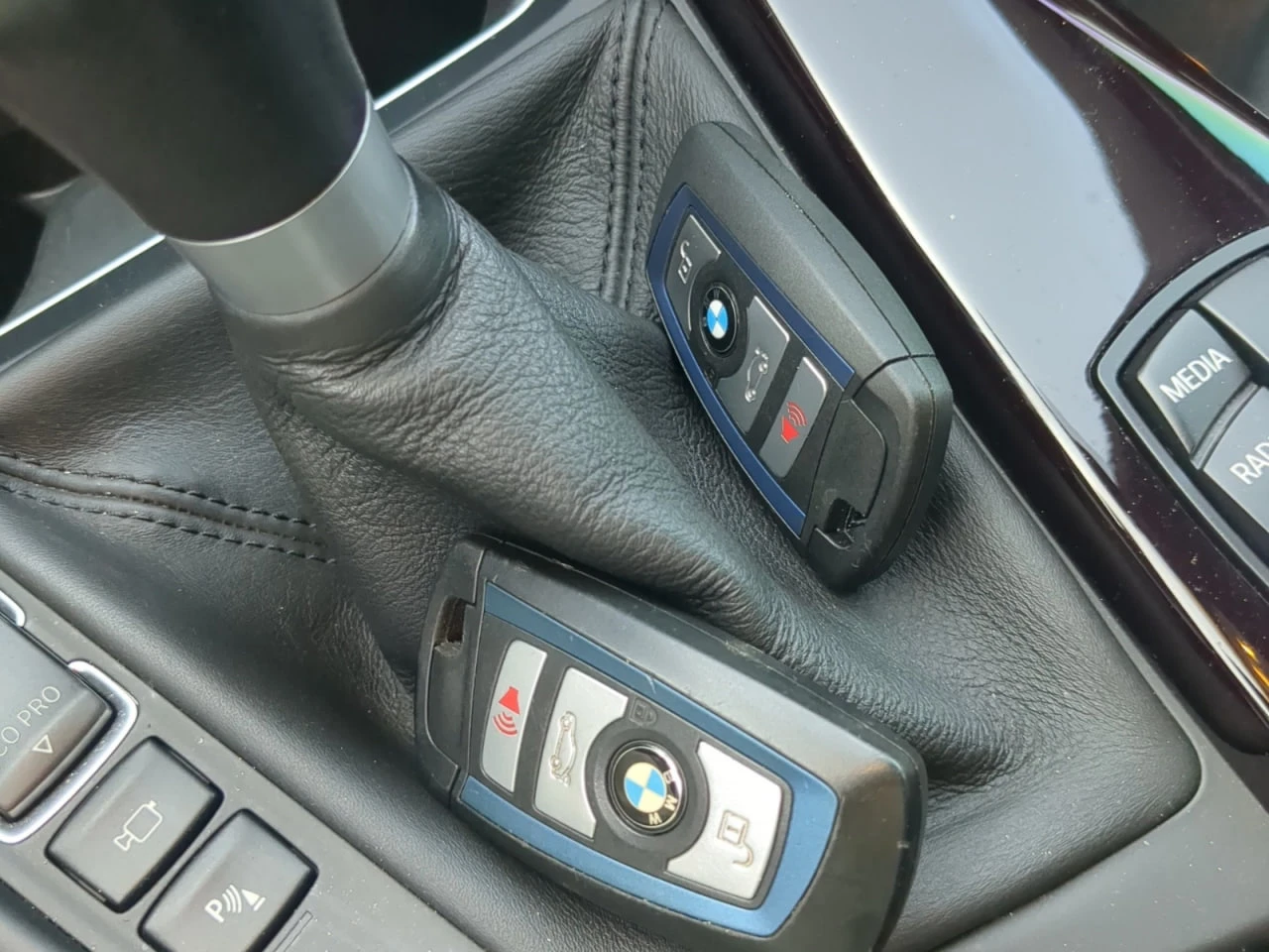 BMW 335 *  *    *   *  | Mobile.bg   9