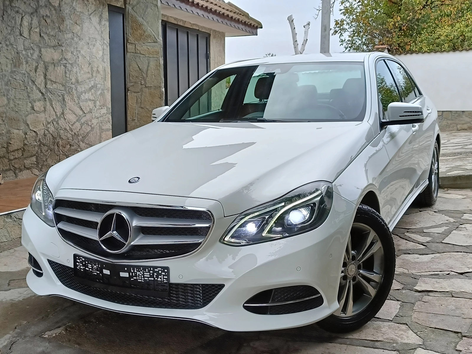 Mercedes-Benz E 300 2.1cdi Hybrid - изображение 3