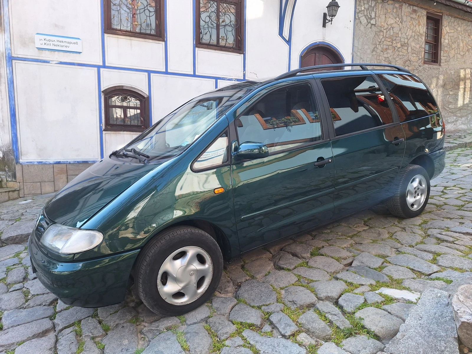 VW Sharan 1.9 tdi 6+ 1 , снимка 11 - Автомобили и джипове - 53875149