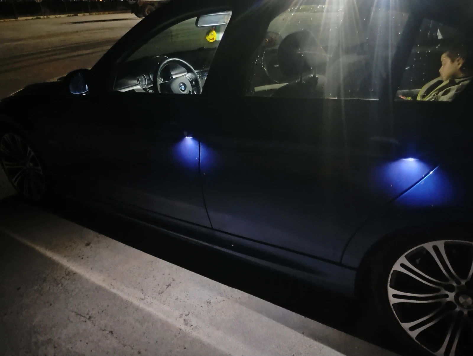 BMW 320 E90, снимка 9 - Автомобили и джипове - 54296119