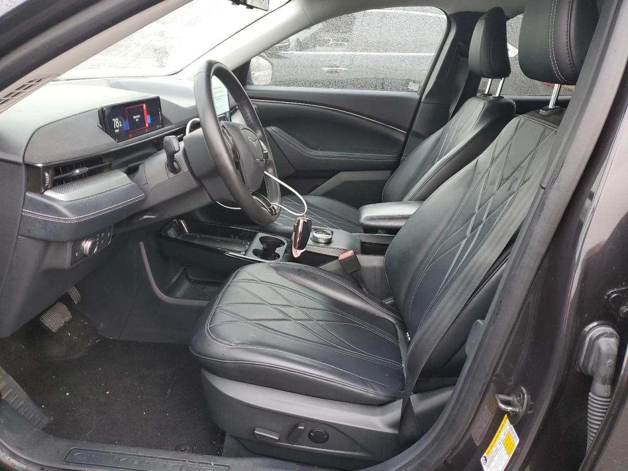 Ford Mustang Mach-E Select AWD, снимка 7 - Автомобили и джипове - 54336233