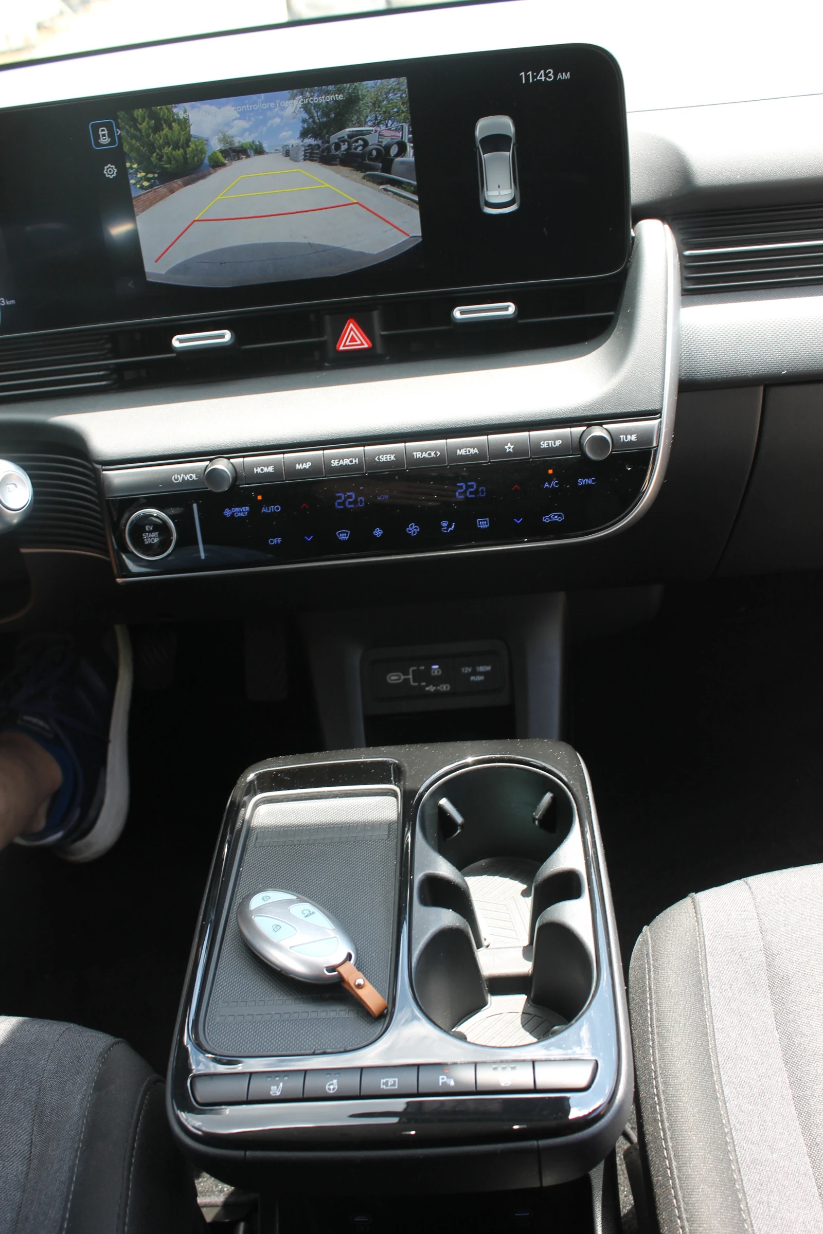 Hyundai Ioniq 5 17300км, НАЛИЧЕН италия, снимка 15 - Автомобили и джипове - 54427143