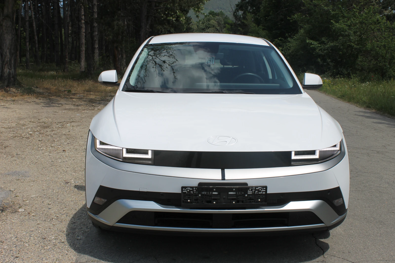 Hyundai Ioniq 5 17300км, НАЛИЧЕН италия, снимка 6 - Автомобили и джипове - 54427143