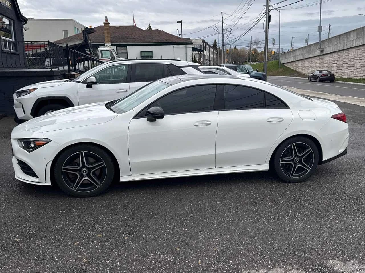 Mercedes-Benz CLA 250 AMG PACK NIGHT PACK 360 CARFAX, снимка 2 - Автомобили и джипове - 54451156
