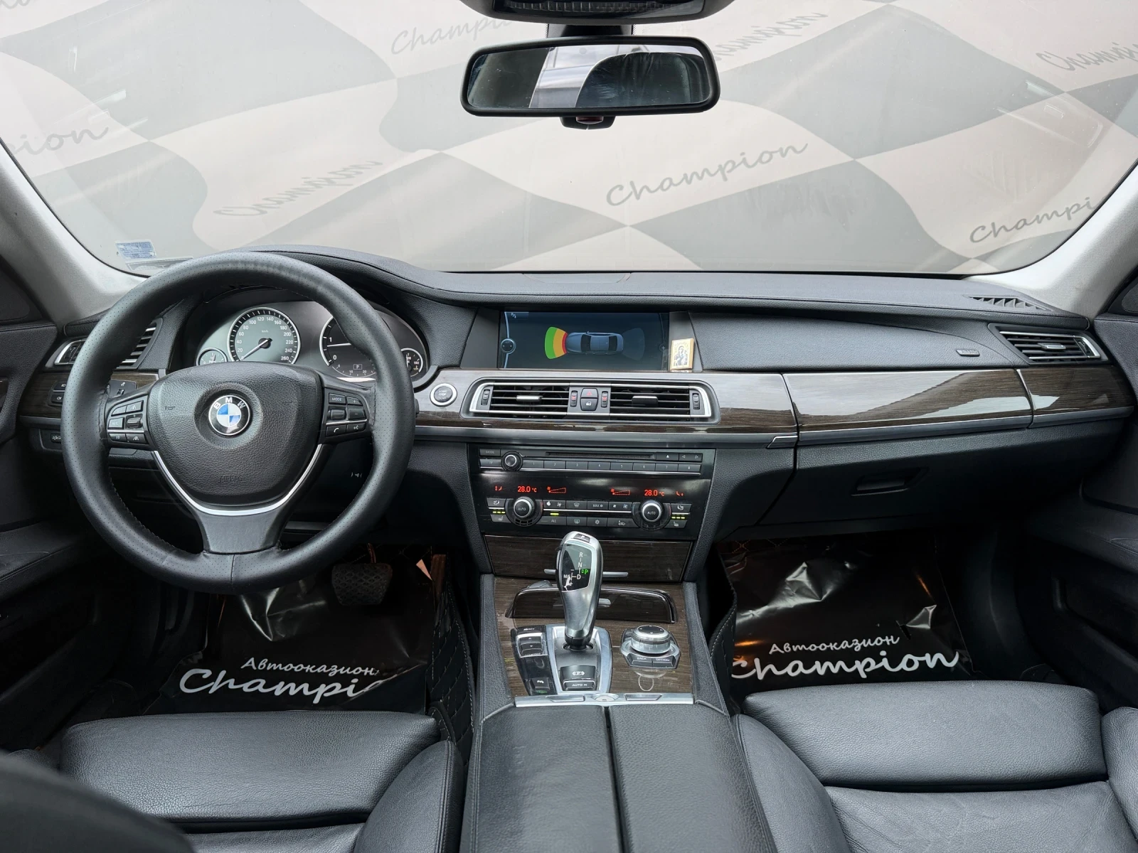 BMW 730 Бартер лизинг без доходи, снимка 10 - Автомобили и джипове - 54474515