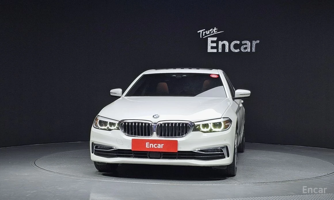 BMW 520, снимка 3 - Автомобили и джипове - 54629557