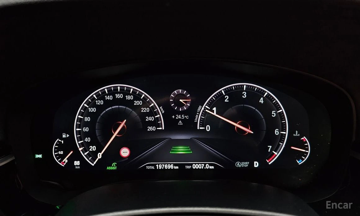 BMW 520, снимка 8 - Автомобили и джипове - 54629557