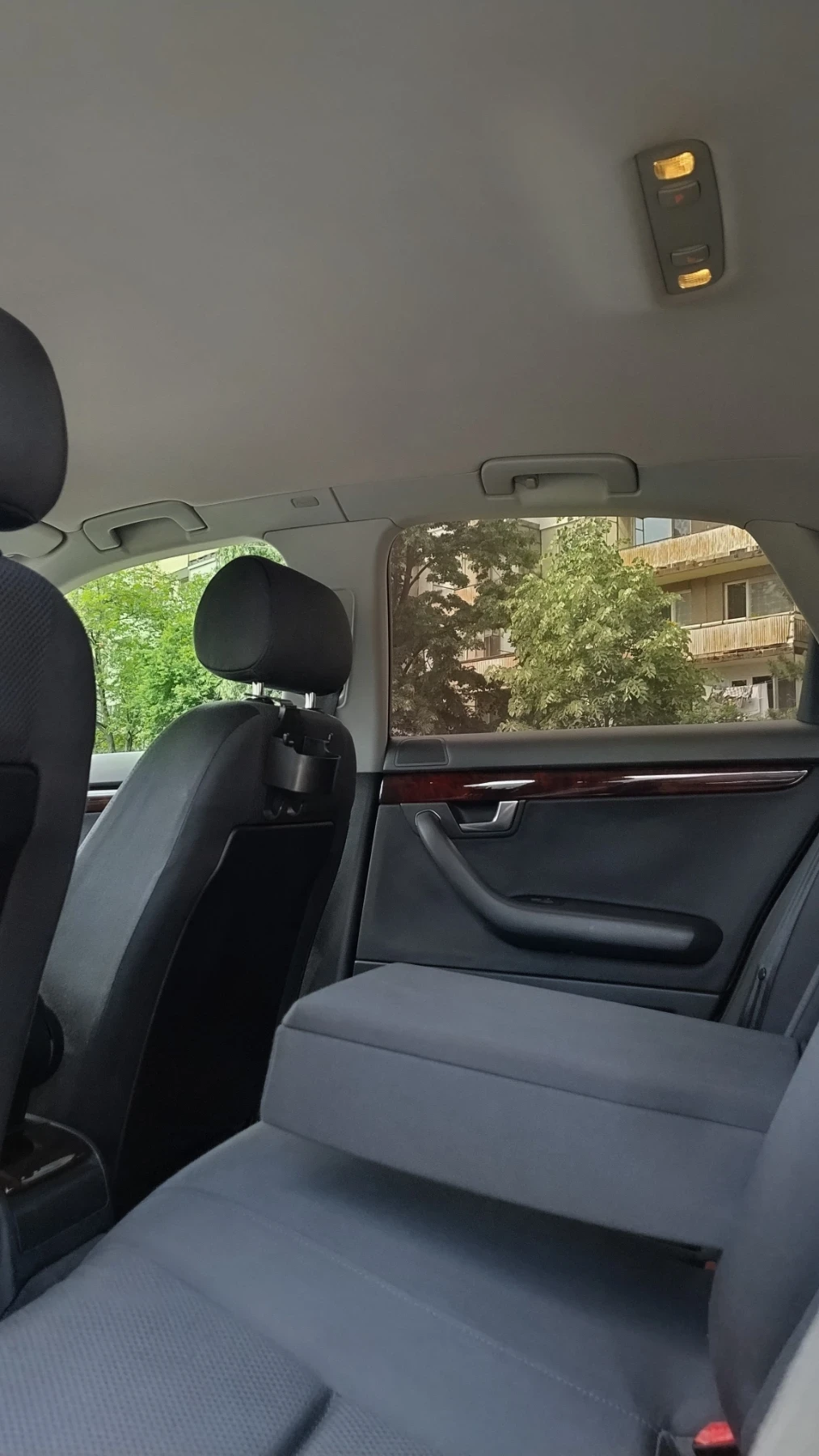 Audi A4 AKE, снимка 11 - Автомобили и джипове - 54721928