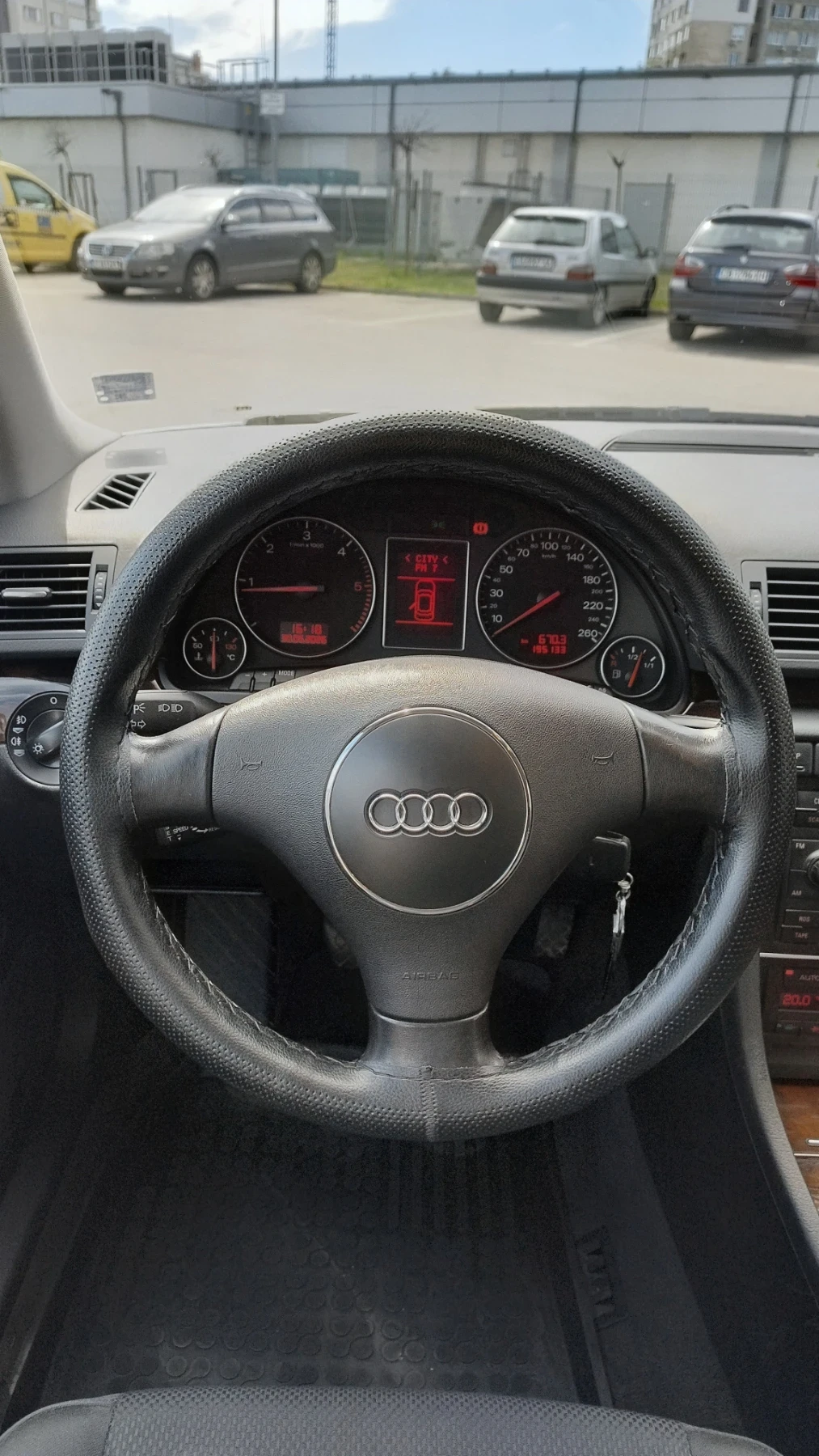Audi A4 AKE, снимка 10 - Автомобили и джипове - 54721928