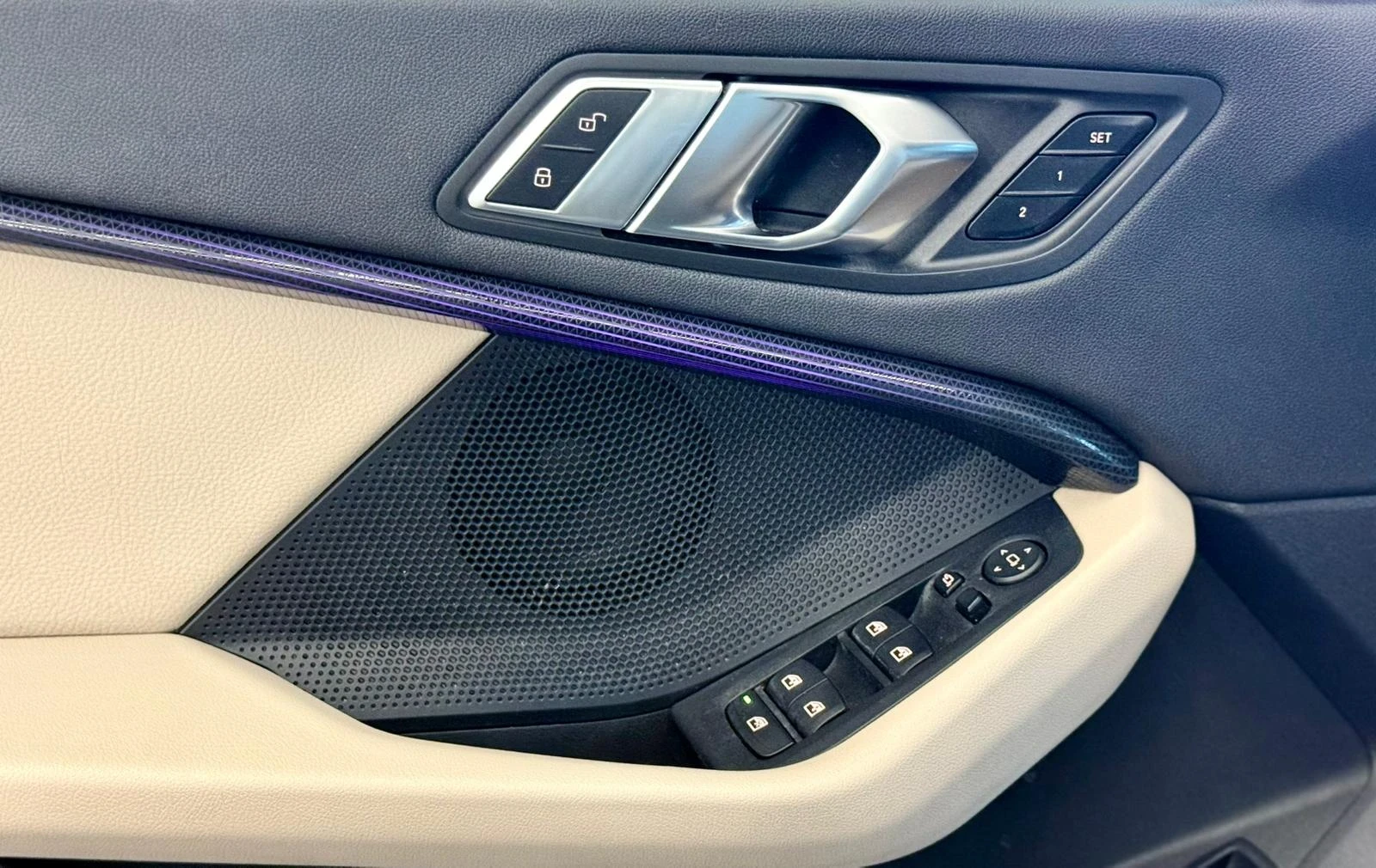 BMW 2 Gran Coupe Xdrive* Carplay* Iconiq Glow* Подгрев* Лизинг, снимка 8 - Автомобили и джипове - 55008192