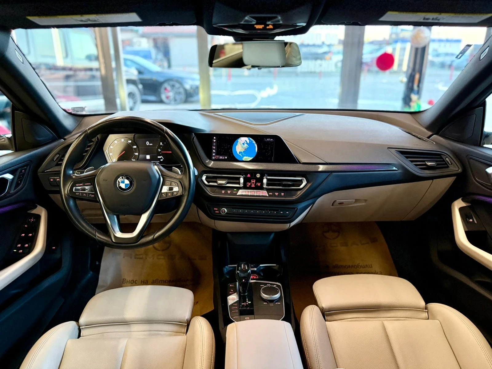 BMW 2 Gran Coupe Xdrive* Carplay* Iconiq Glow* Подгрев* Лизинг, снимка 10 - Автомобили и джипове - 55008192
