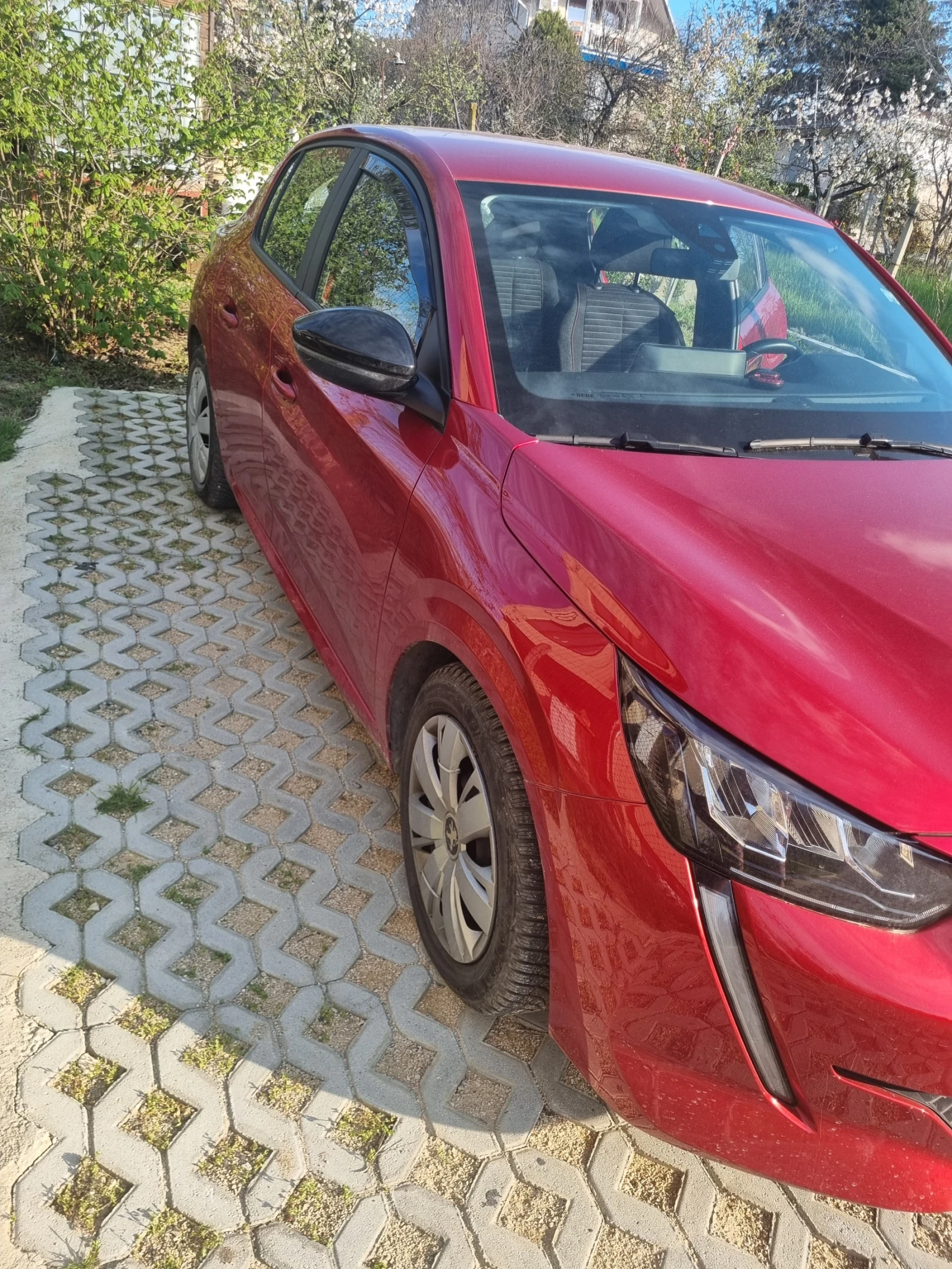 Peugeot 208, снимка 2 - Автомобили и джипове - 55320198