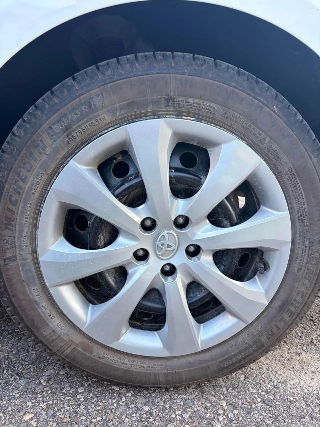 Toyota Corolla LE CVT| KEYLESS| NAVI| CARFAX| 2 КЛЮЧА| , снимка 6 - Автомобили и джипове - 55187612