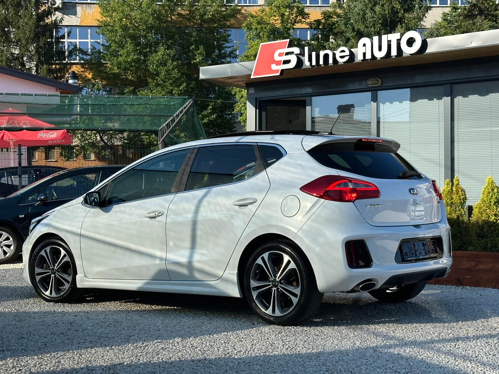 Kia Ceed GT Line* Панорама* Камера* Led* , снимка 2 - Автомобили и джипове - 55264490
