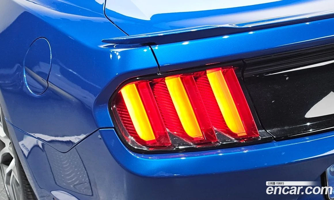 Ford Mustang GT Coupe, снимка 9 - Автомобили и джипове - 56121995