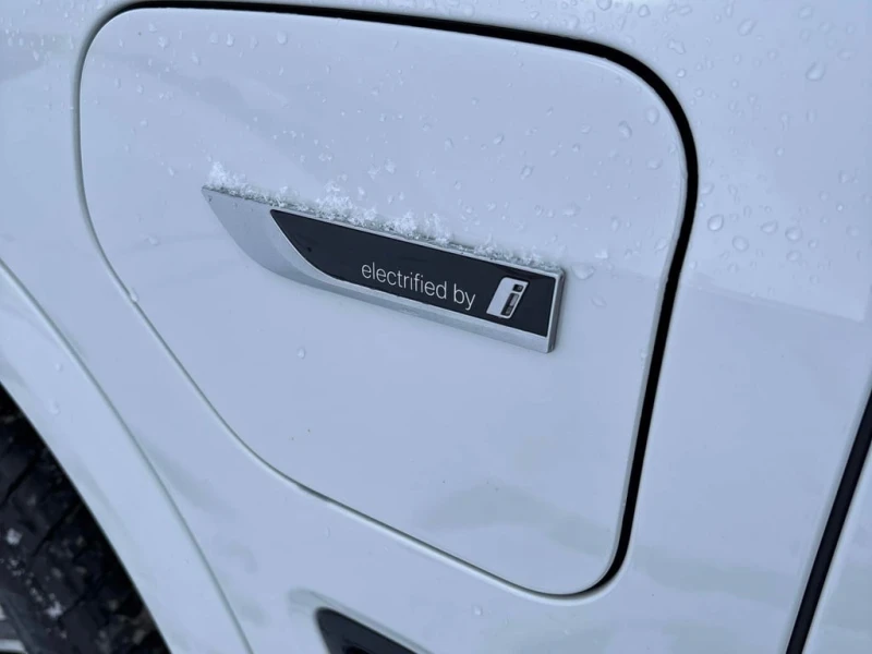 BMW X5 2022 xDrive45e * CARFAX * БЕЗ ПЪРВОНАЧАЛНА ВНОСКА, снимка 17 - Автомобили и джипове - 52744145