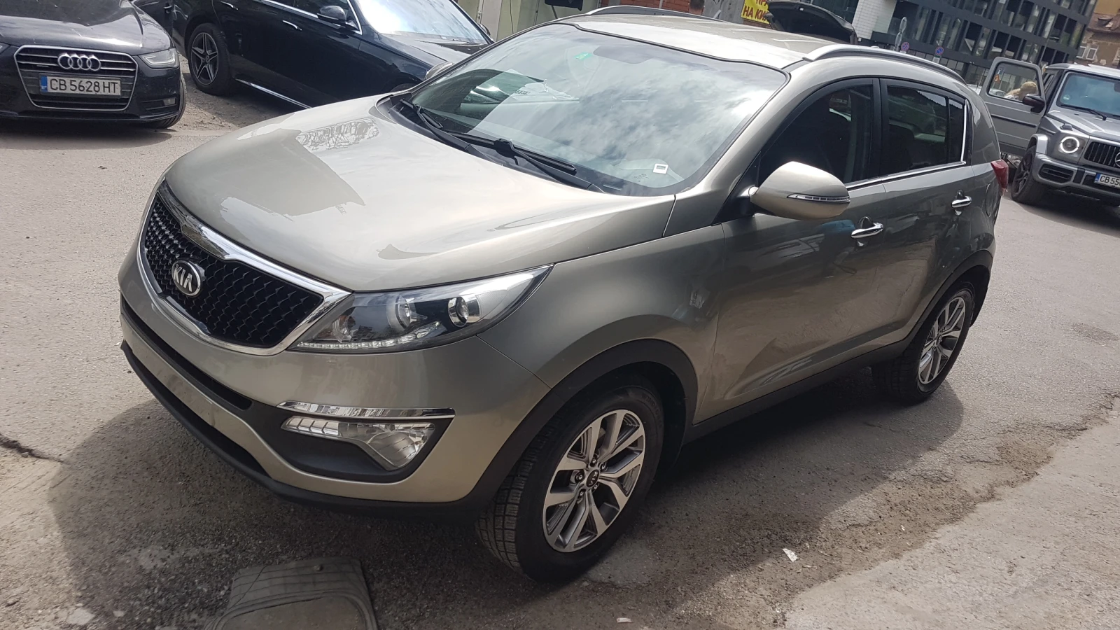 Kia Sportage 2.OI AVTOMAT -FEISLIFT - изображение 6