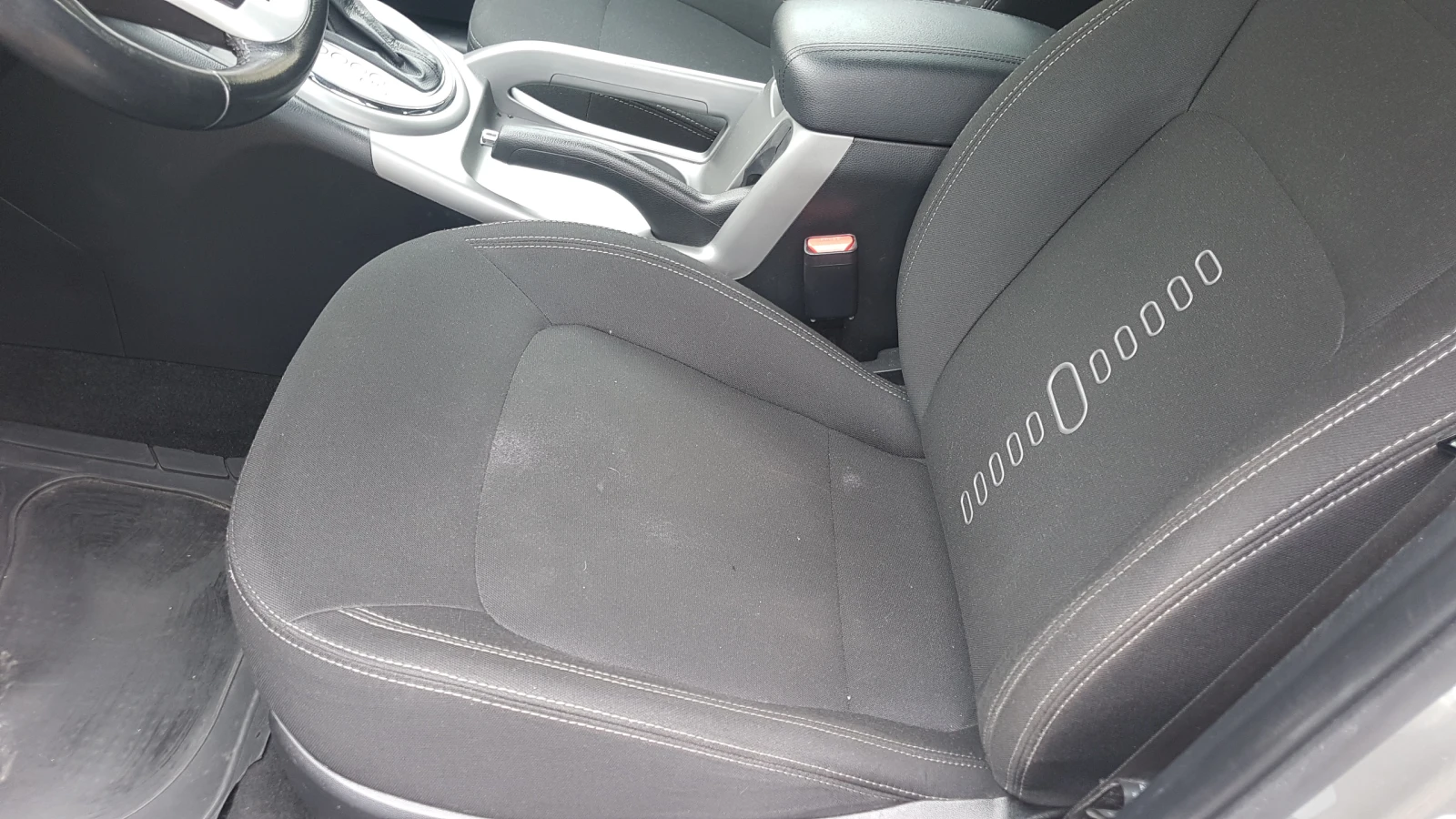 Kia Sportage 2.OI AVTOMAT -FEISLIFT - изображение 10