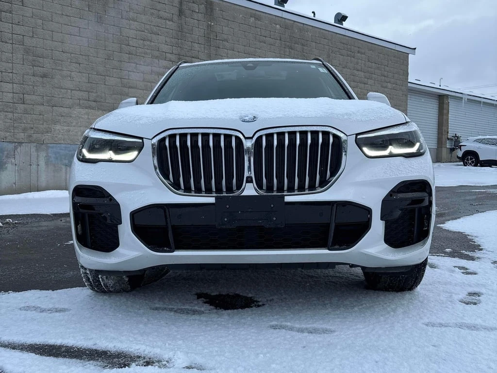 BMW X5 2022 xDrive45e * CARFAX * БЕЗ ПЪРВОНАЧАЛНА ВНОСКА - изображение 2