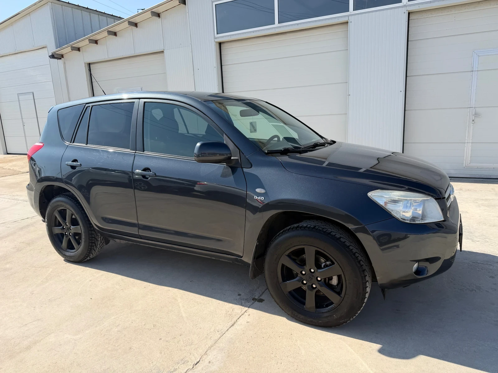 Toyota Rav4 2.2D4D 136k.c* 4x4* Navi* UNIKAT* , снимка 12 - Автомобили и джипове - 53821020