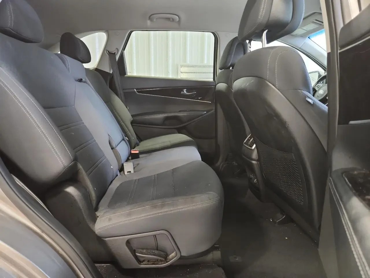 Kia Sorento LX V6, снимка 10 - Автомобили и джипове - 54277583