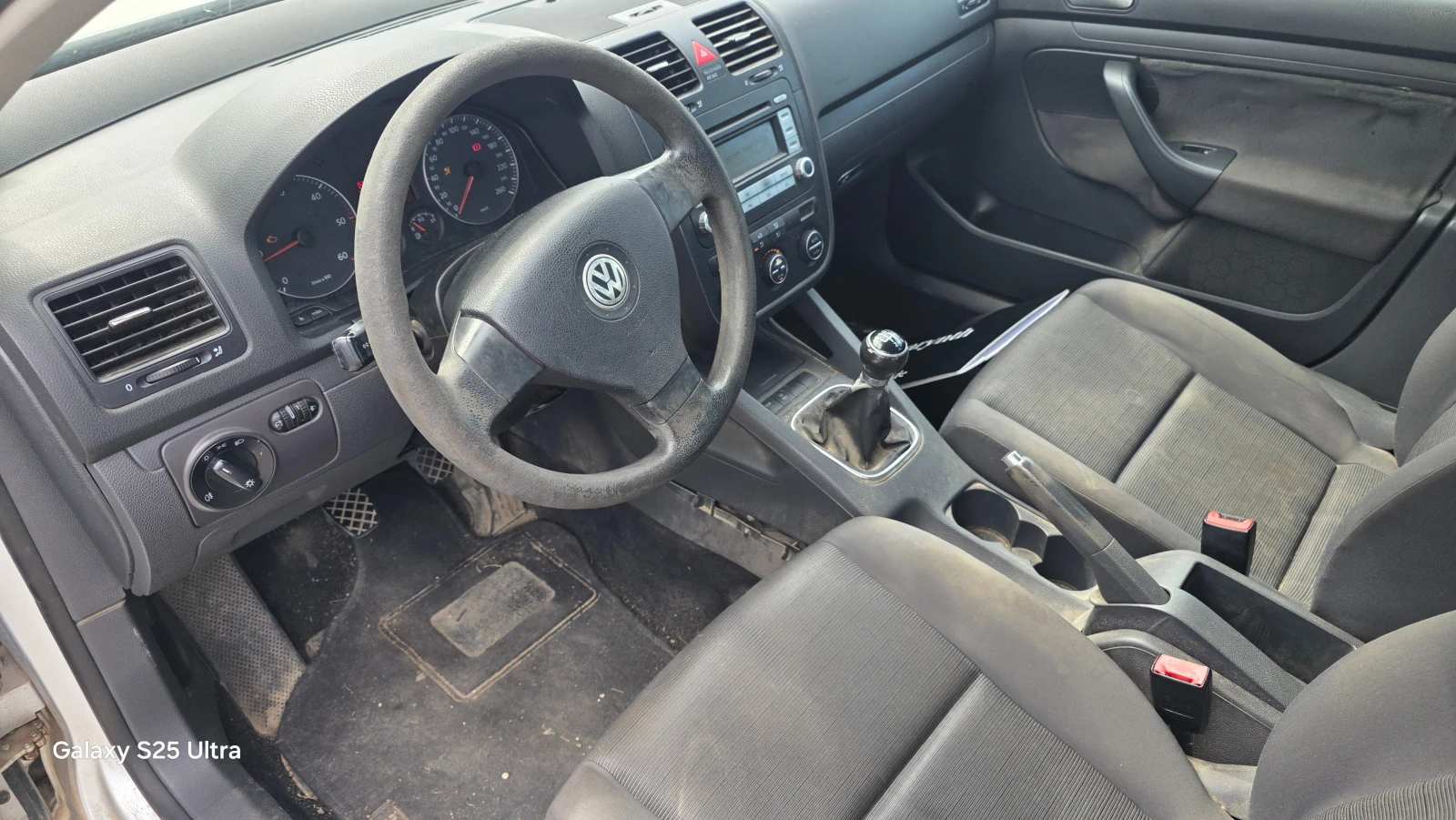 Toyota Rav4 2.0tdi, снимка 8 - Автомобили и джипове - 54813020