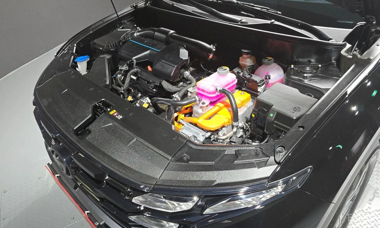 Hyundai Tucson 1.6* HYBRID* ПОДГРЕВ* 360КАМЕРА* LANE* ASSIST* , снимка 16 - Автомобили и джипове - 54924295
