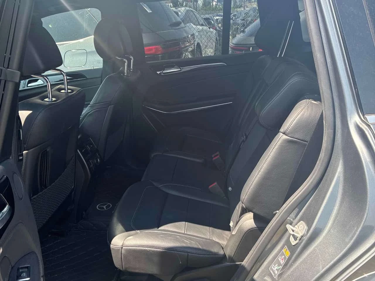Mercedes-Benz GLS 500  * CARFAX * H/K * ДИСТРОНИК * ОБДУХВАНЕ, снимка 9 - Автомобили и джипове - 55328199