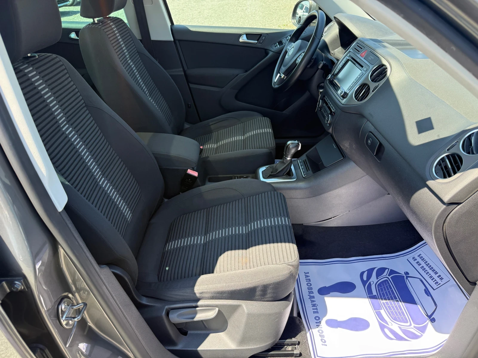 VW Tiguan (KATO НОВА)^(4x4), снимка 14 - Автомобили и джипове - 55365085