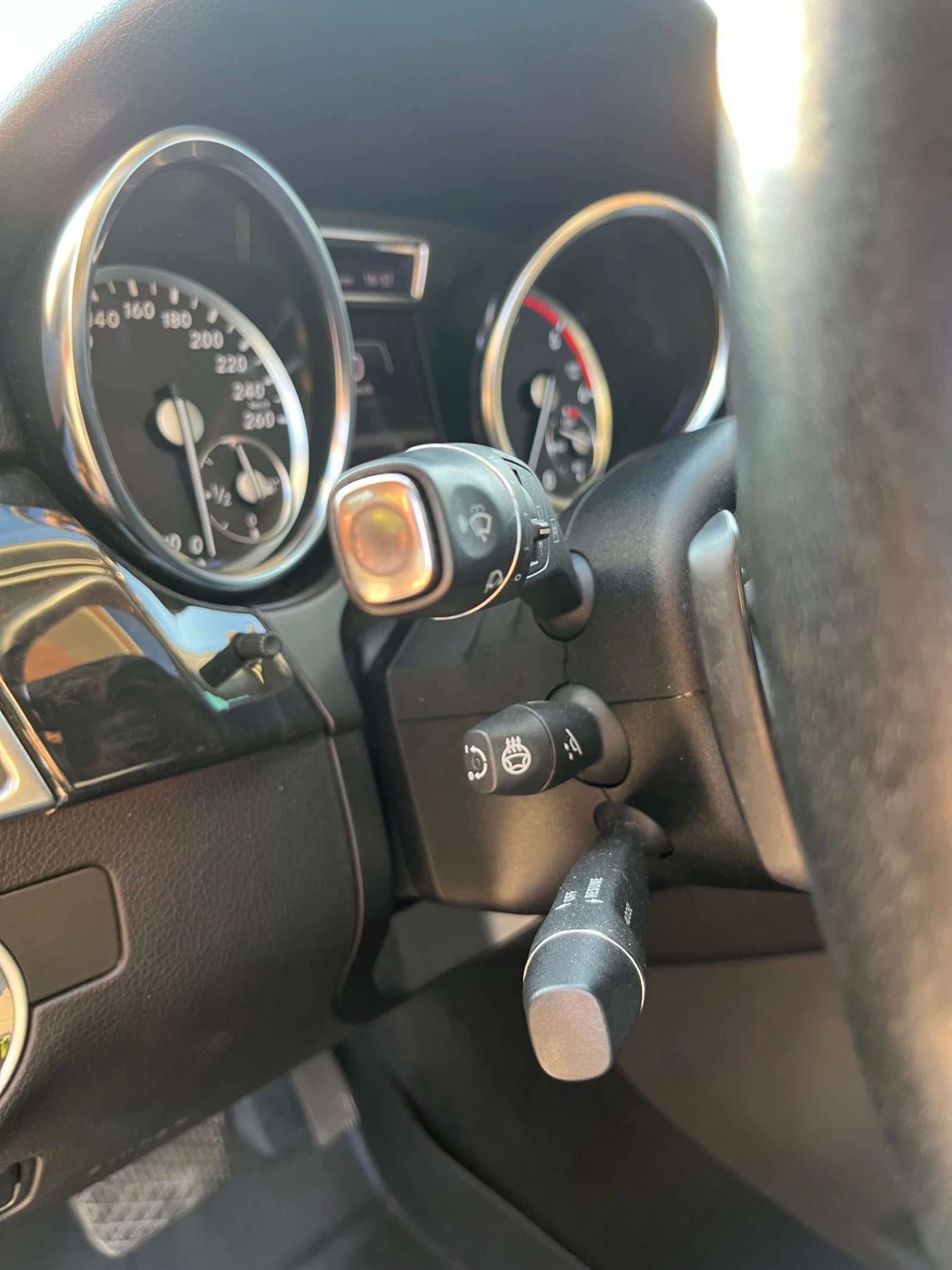 Mercedes-Benz ML 350, снимка 9 - Автомобили и джипове - 55606771