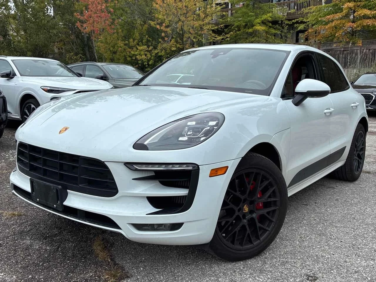 Porsche Macan GTS  CARFAX