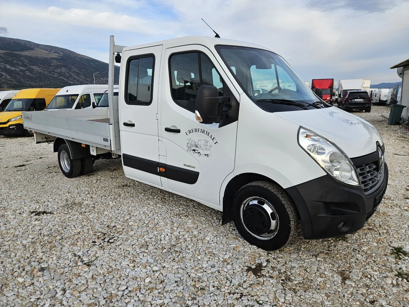 Renault Master 2.3 DCi, Бордови , 7 места, До 3.5 тона - изображение 10