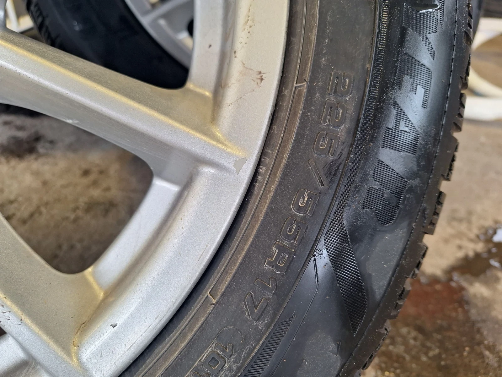 ���� 225/55R17 | Mobile.bg � ����������� 4