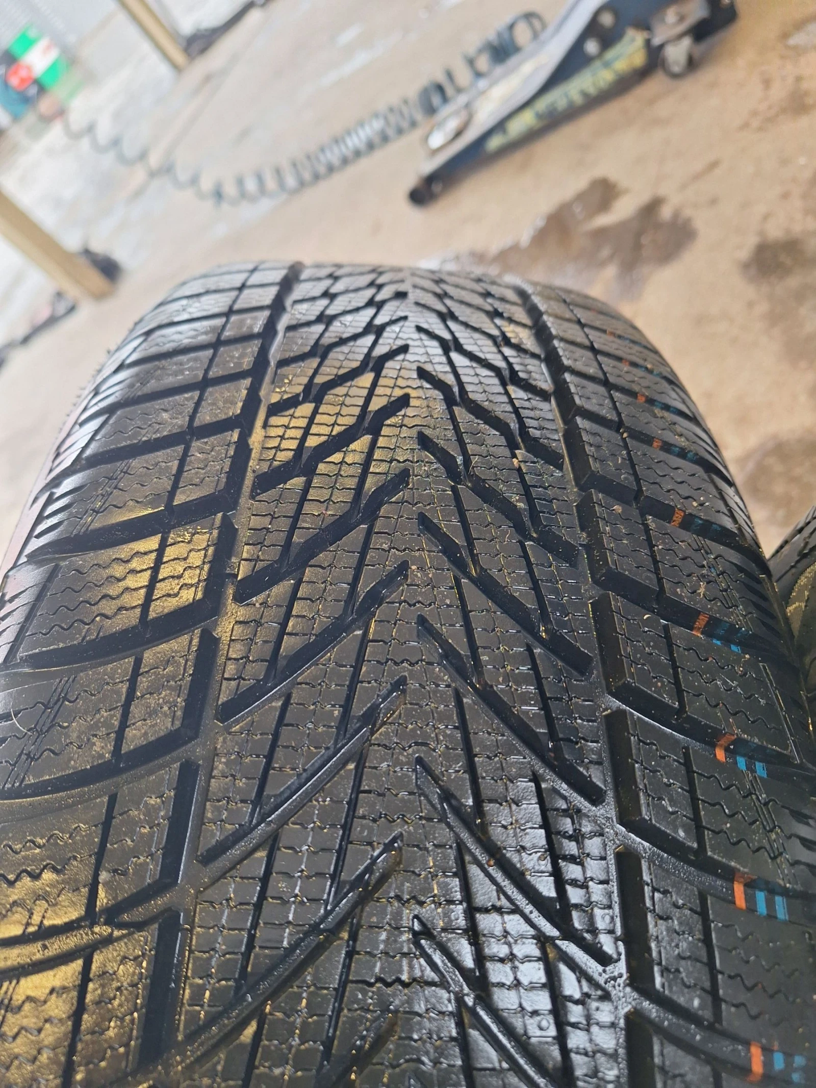 ���� 225/55R17 | Mobile.bg � ����������� 2