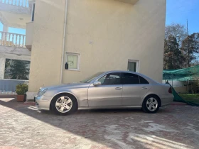 Mercedes-Benz E 320, снимка 2