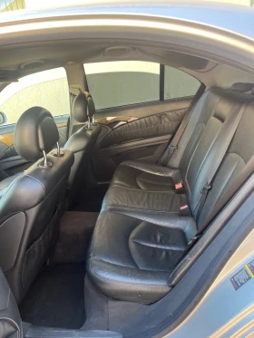 Mercedes-Benz E 320, снимка 7