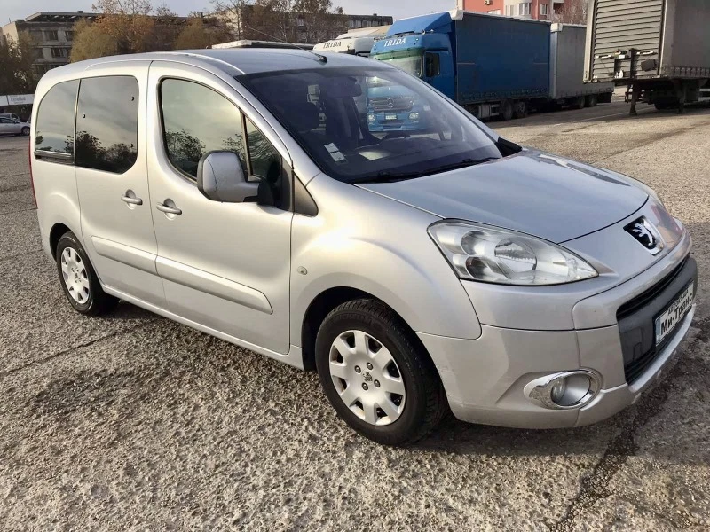 Peugeot Partner 1.6HDi, снимка 3 - Автомобили и джипове - 43232628