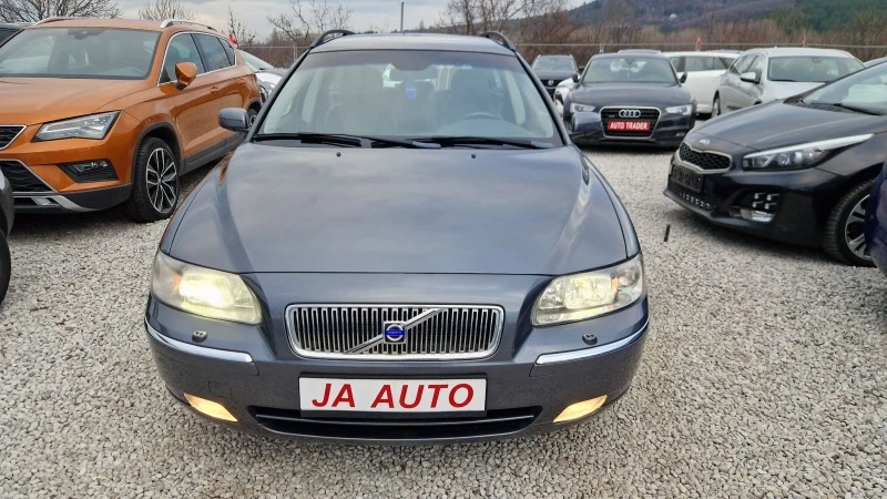 Volvo V70 2.5Т-210кс.4Х4, снимка 2 - Автомобили и джипове - 44016950