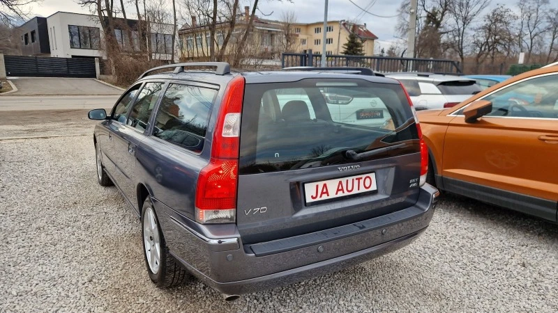 Volvo V70 2.5Т-210кс.4Х4, снимка 8 - Автомобили и джипове - 44016950