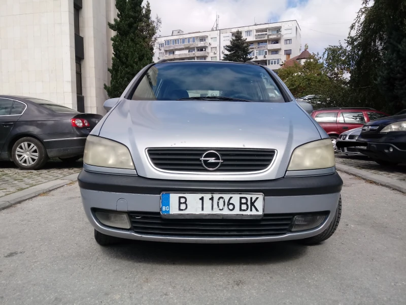 Opel Zafira, снимка 16 - Автомобили и джипове - 47395300