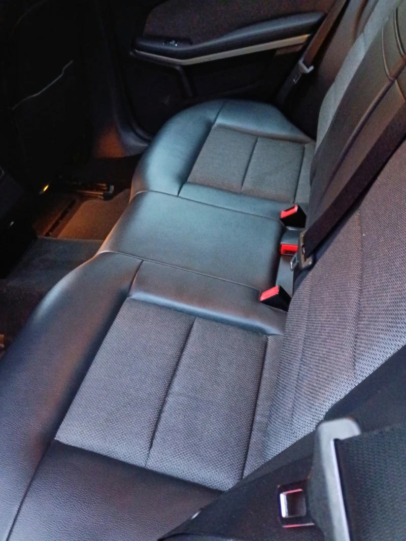 Mercedes-Benz E 250, снимка 6 - Автомобили и джипове - 50575162