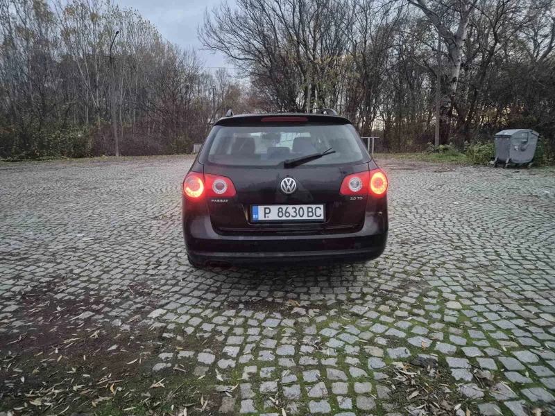 VW Passat, снимка 5 - Автомобили и джипове - 52703307